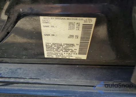 2018 Nissan Altima 2.5 z USA, uszkodzony, nr VIN 1N4AL3APXJC129748